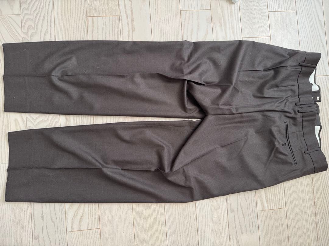 H beauty &youth トロピカルウールパンツ