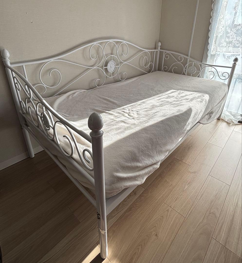 アンティーク風ベッドフレームS