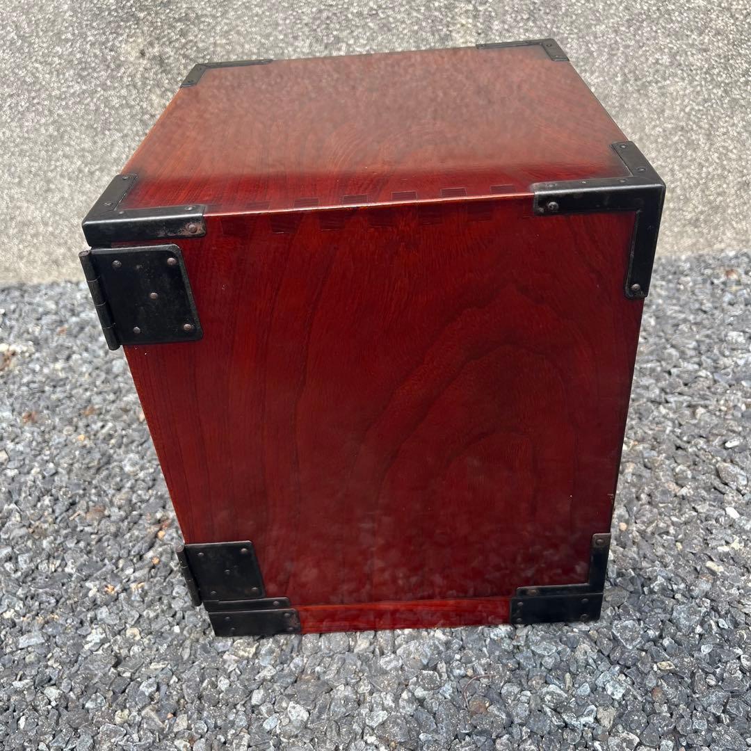 仙台箪笥 渡辺家具店 小箪笥 漆 欅 中桐 小引出 牡丹金具 伝統工芸 木地呂塗
