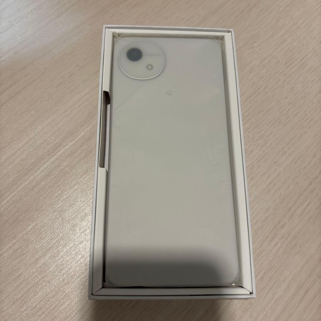 スマートフォン本体 AQUOS SH-52F