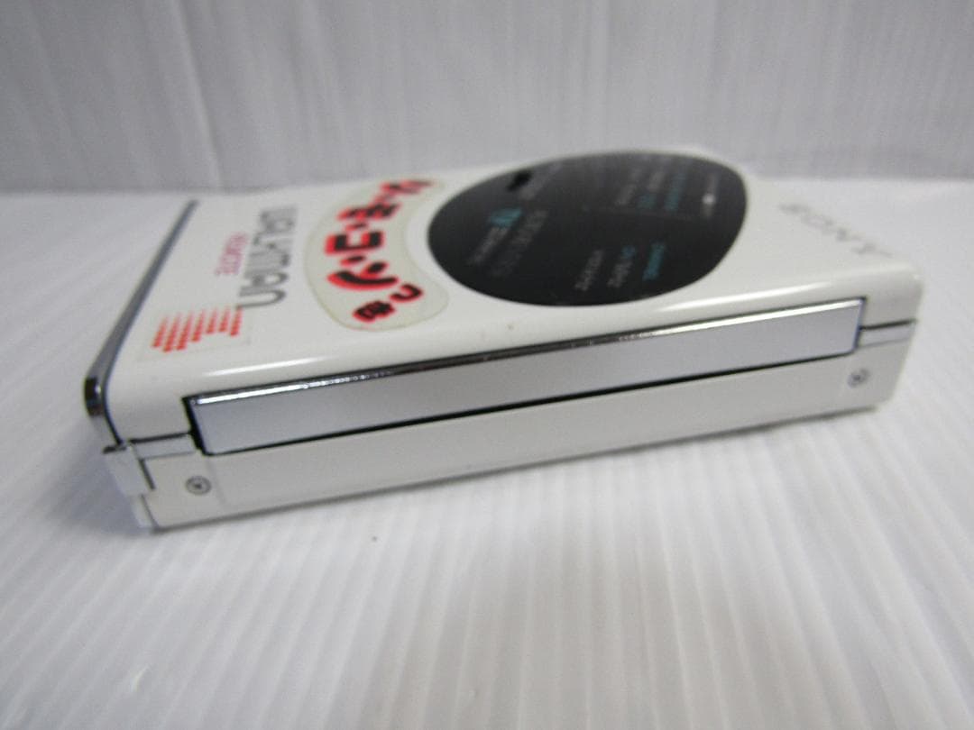 T0757 SONY　WM-F109　ソニー　カセットウォークマン