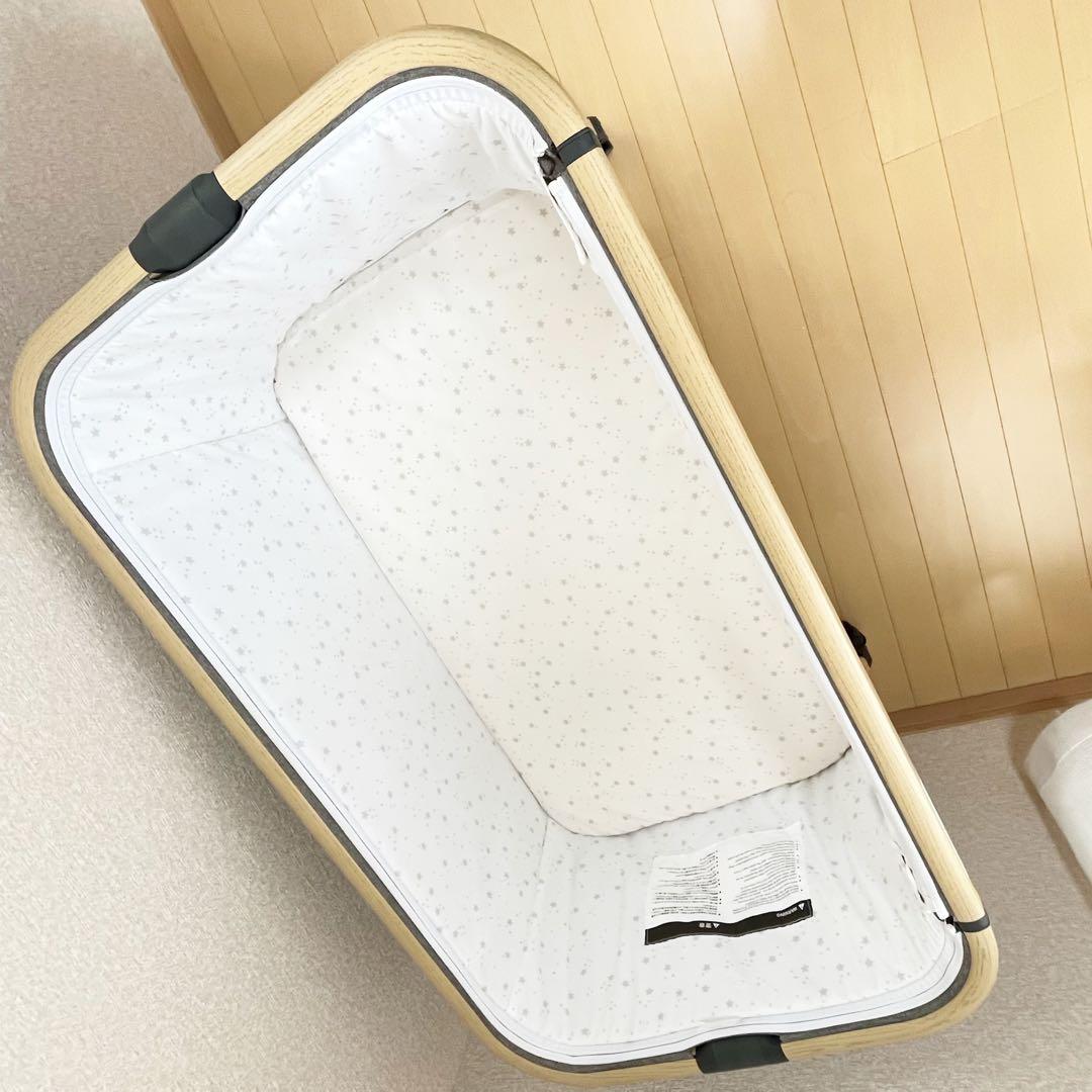 【美品✨1点限り✨】HZDMJ 折りたたみベビーベッド　Omi