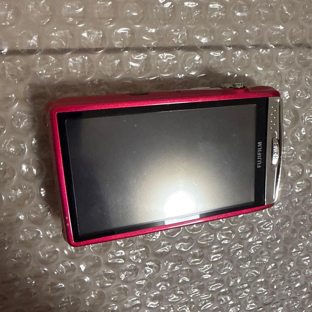 デジカメ　FUJIFILM FINEPIX Z950EXR