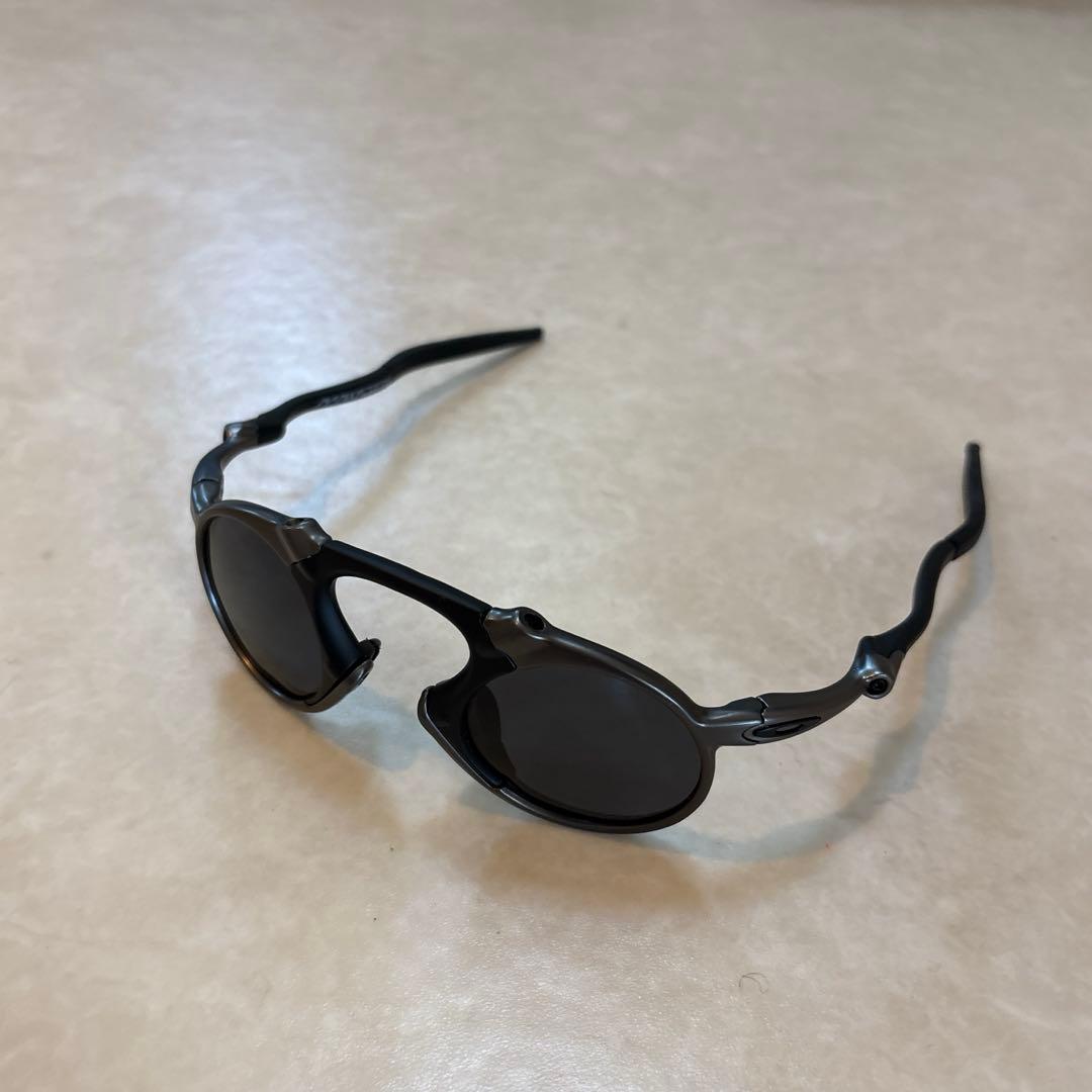 極美品 00s Oakley madman サングラス メタル y2k