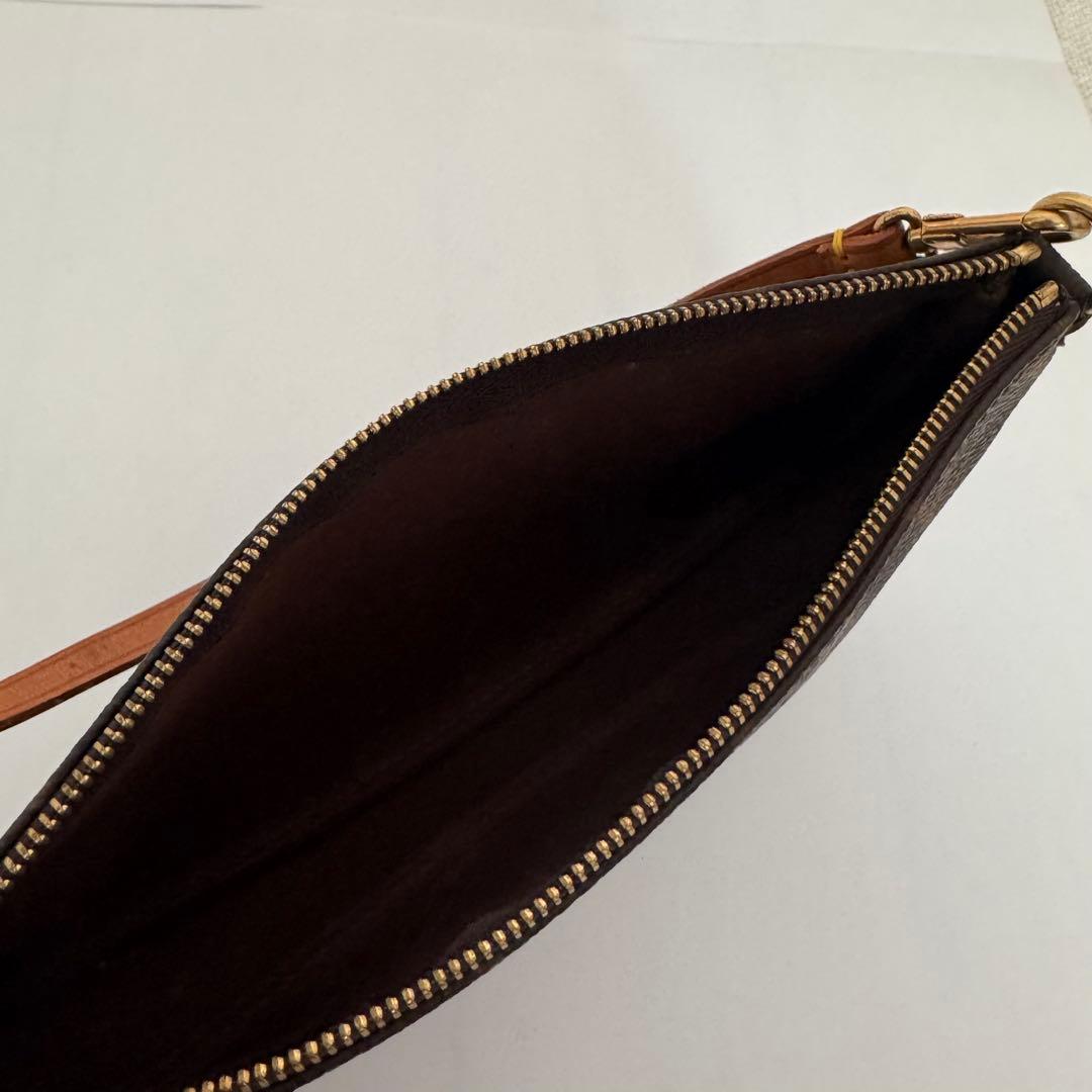 LOUIS VUITTON ポシェットアクセソワール