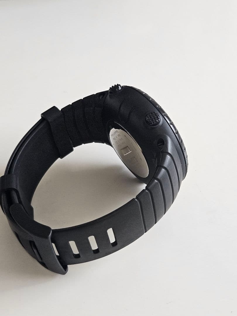 SUUNTO　コア（CORE） オールブラック S014279010