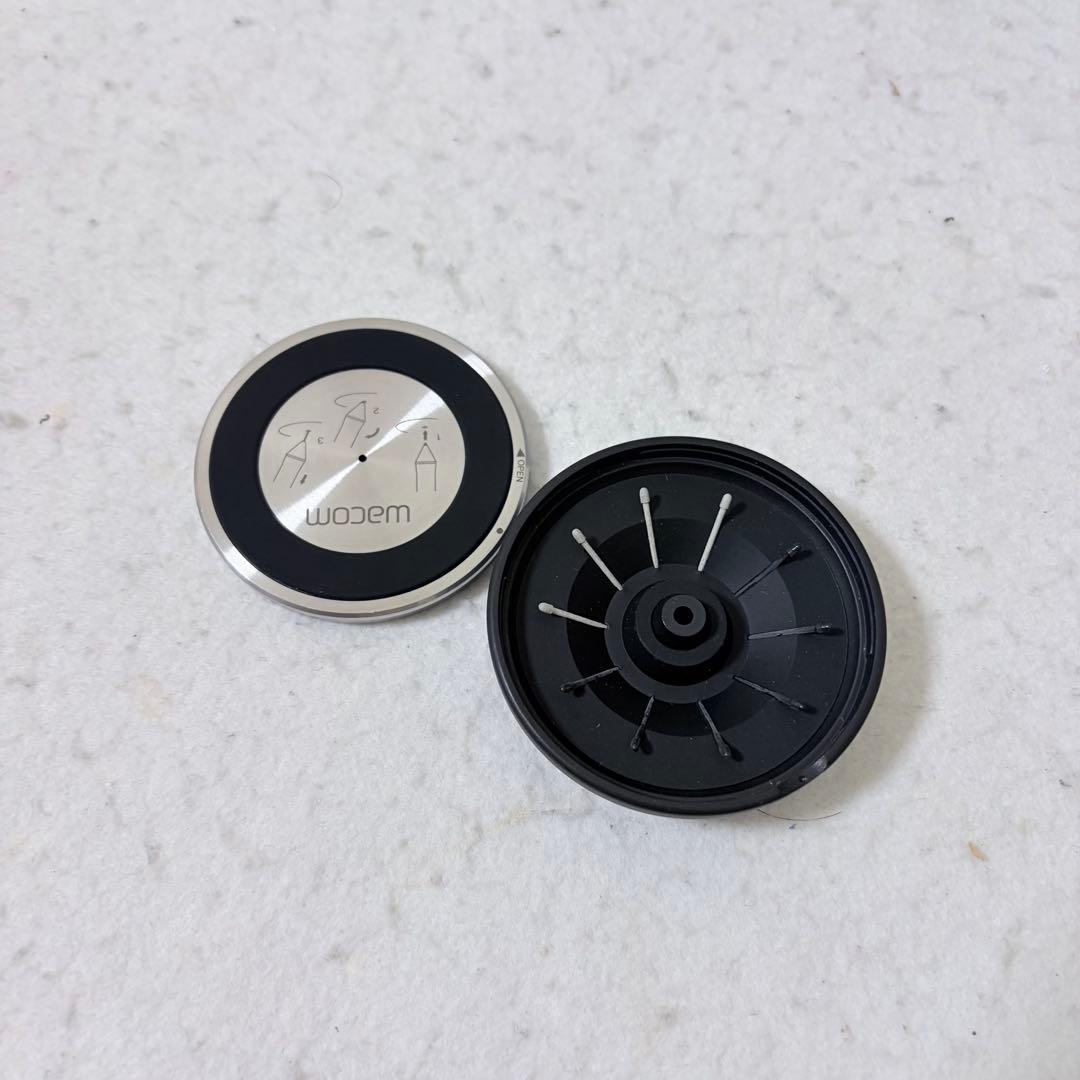 WACOM Intuos Pro M PTH-660 ワコム ペンダブ