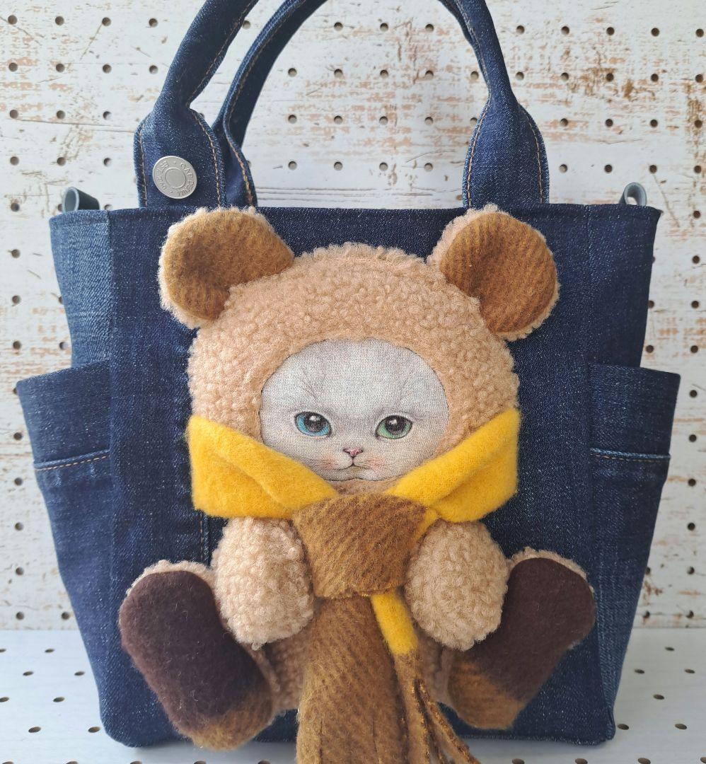 ゆ*ら様 コヤンイサムチョン　オッドアイねこ　デニムリメイクトートバッグ