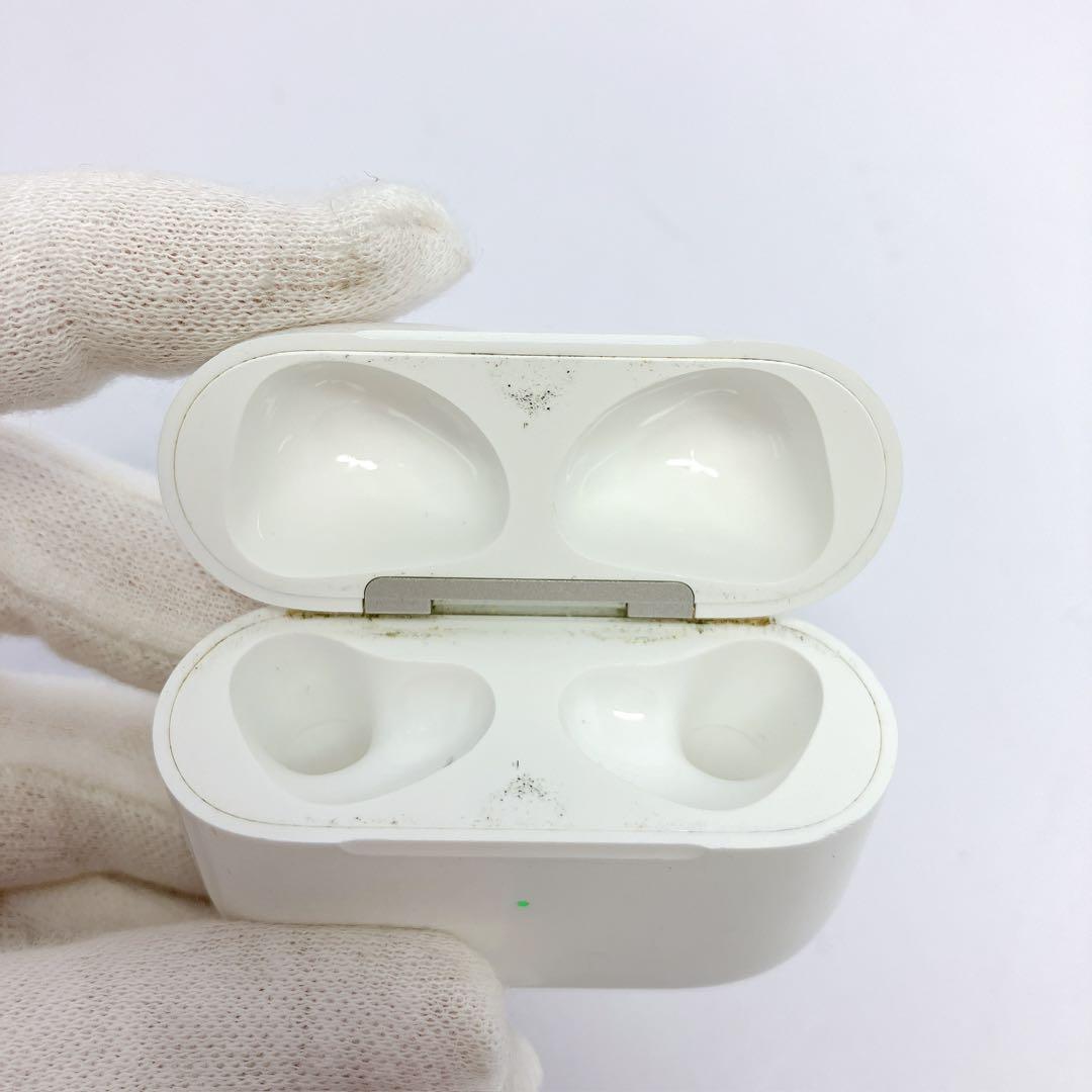 2868◯ AirPods 第3世代 本体 ホワイト 充電ケース付き