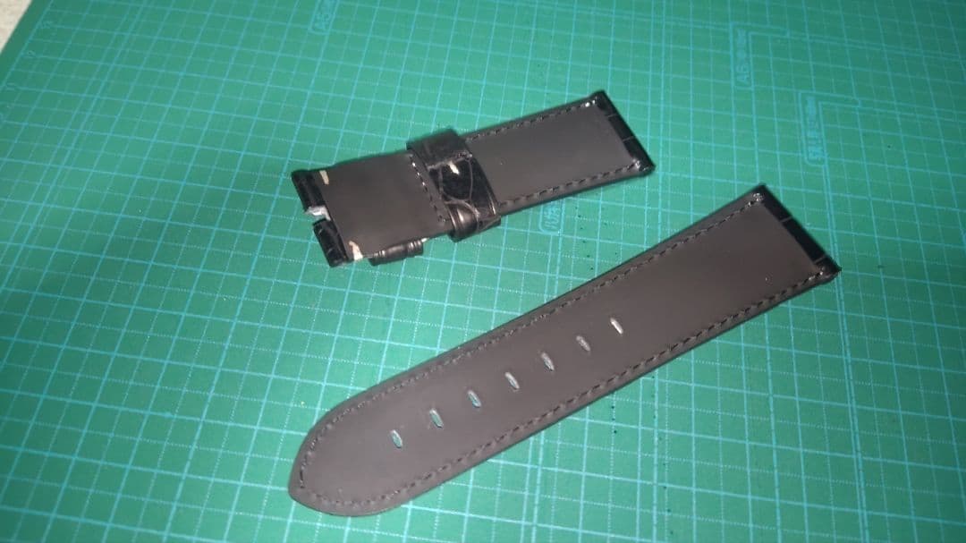 パネライ ルミノール 尾錠用 ブラック 24mm-22mm