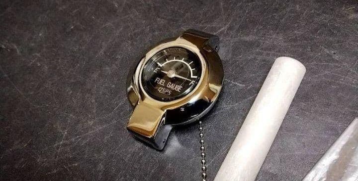 希少 新品 CB350F CB400F CB750K ゲージ付 タンク キャップ