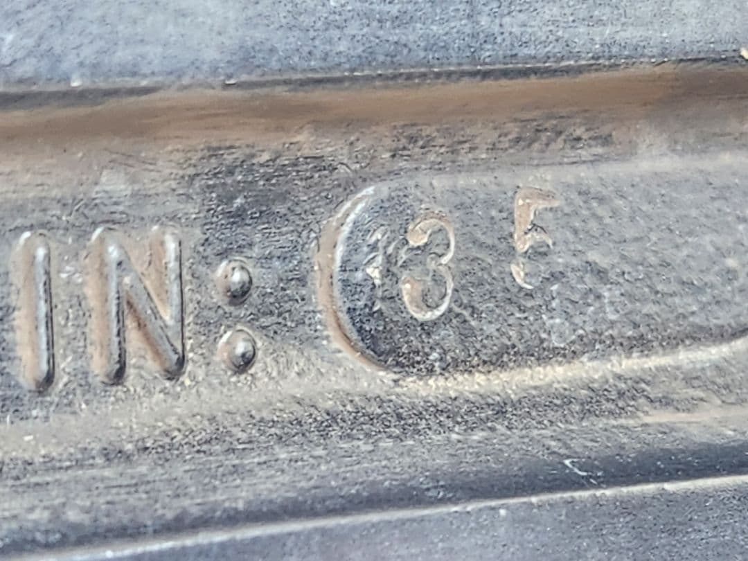 19インチ ホイールセット　245/45-19　 PCD114.3 IN 35