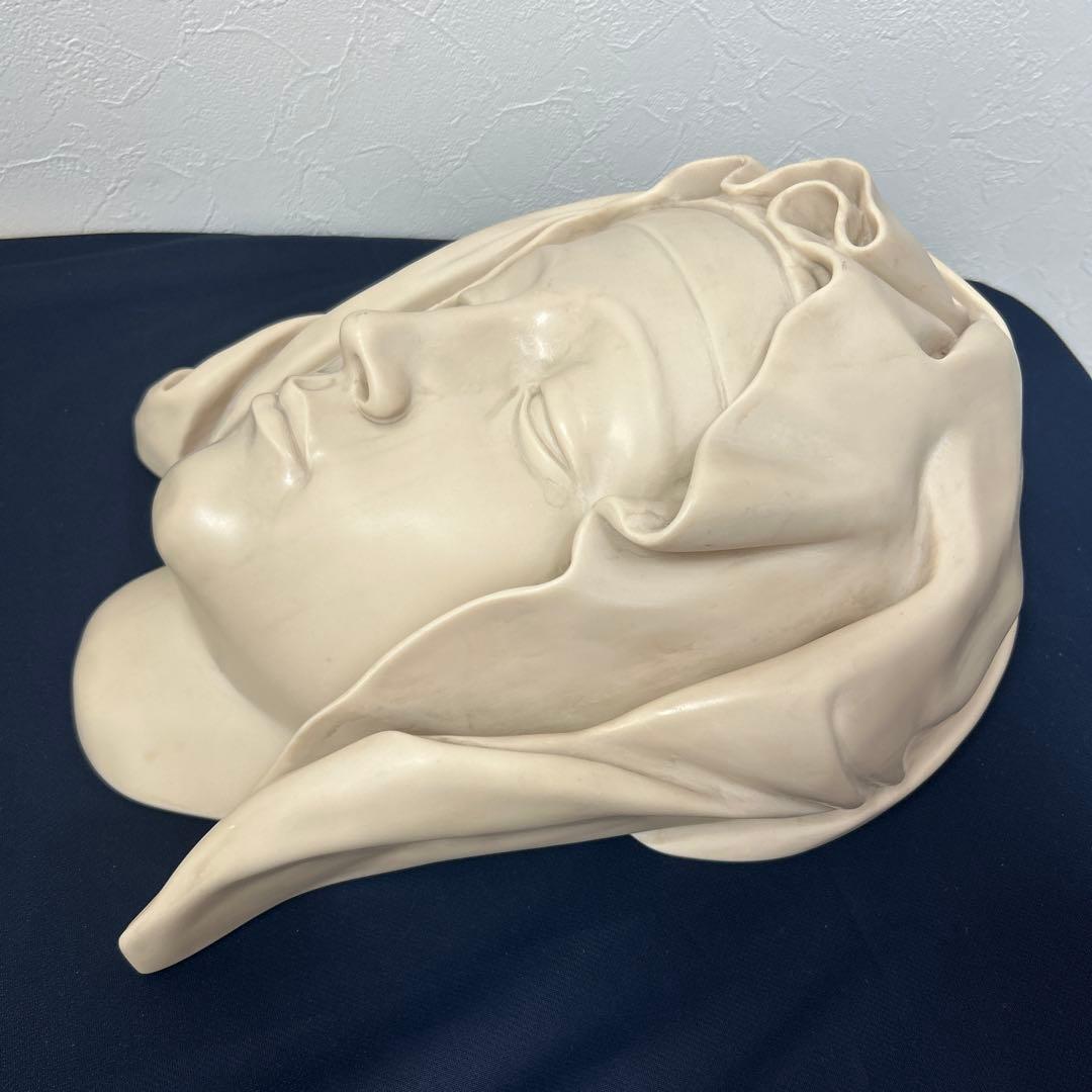 ピエタ　マリア様頭部像　メトロポリタン美術館　1982年