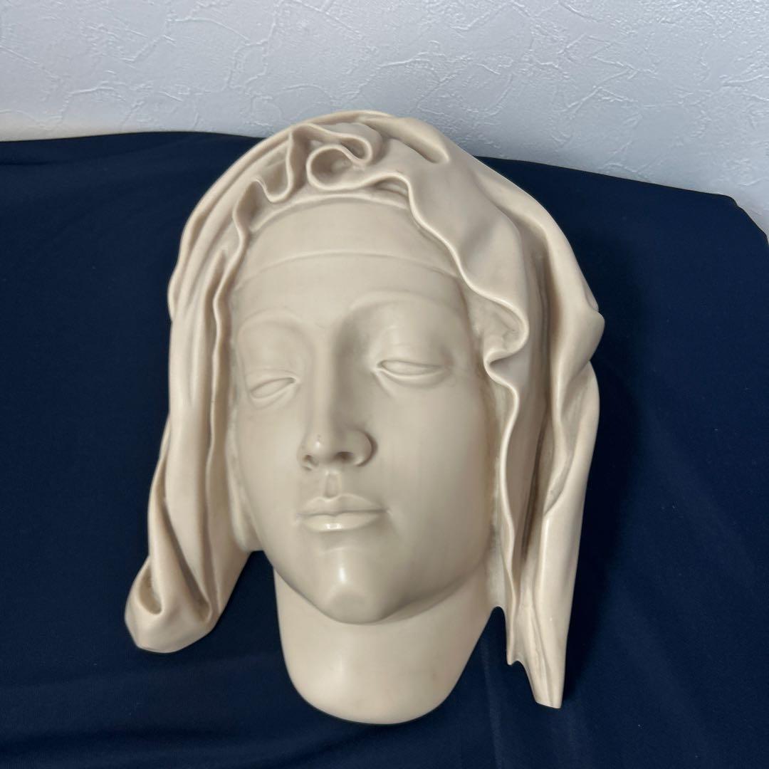 ピエタ　マリア様頭部像　メトロポリタン美術館　1982年