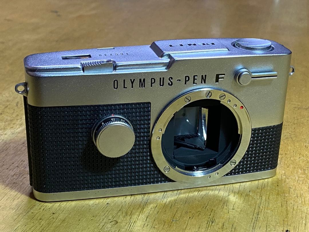 フィルムカメラ OLYMPUS PEN-FT