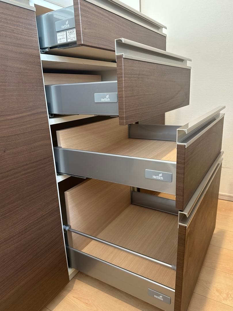 PURIN★パモウナ　幅140　キッチンボード　キャビネット　食器棚