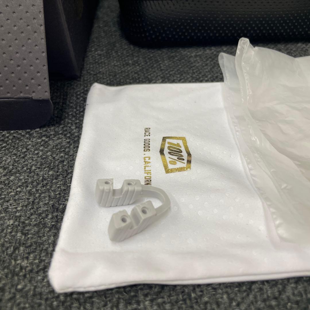 100% GLENDALE ワンハンドレッド グレンデール