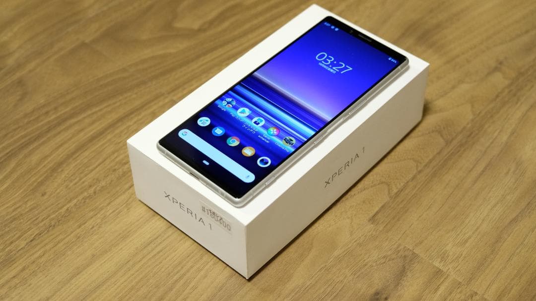 SONY XPERIA 1 J9110　ホワイト　美品　ソニー　スマホ