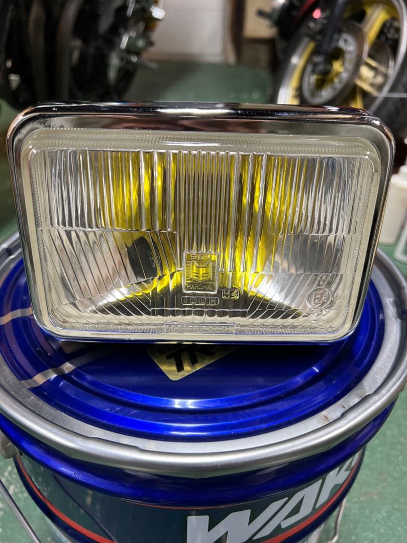 マーシャルヘッドライト　角目　美品