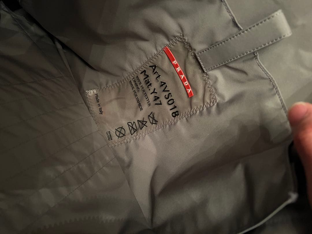 PRADA プラダスポーツ　グレー ナイロン ショルダーバッグ