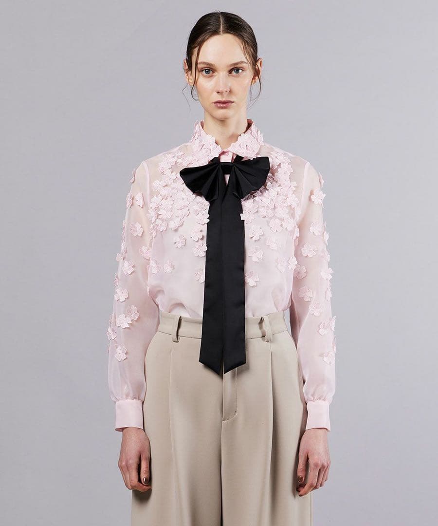 Sov. / オーガンジーフラワーボウタイシャツ