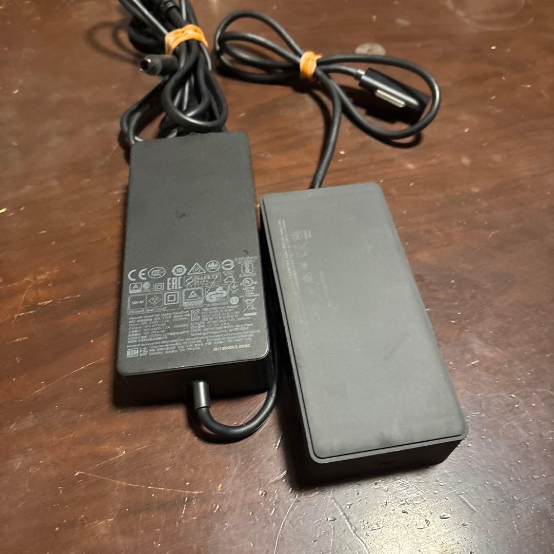 Windowsタブレット本体 Surface Pro5 2.6GHz/12.3 8GB SSD256GB