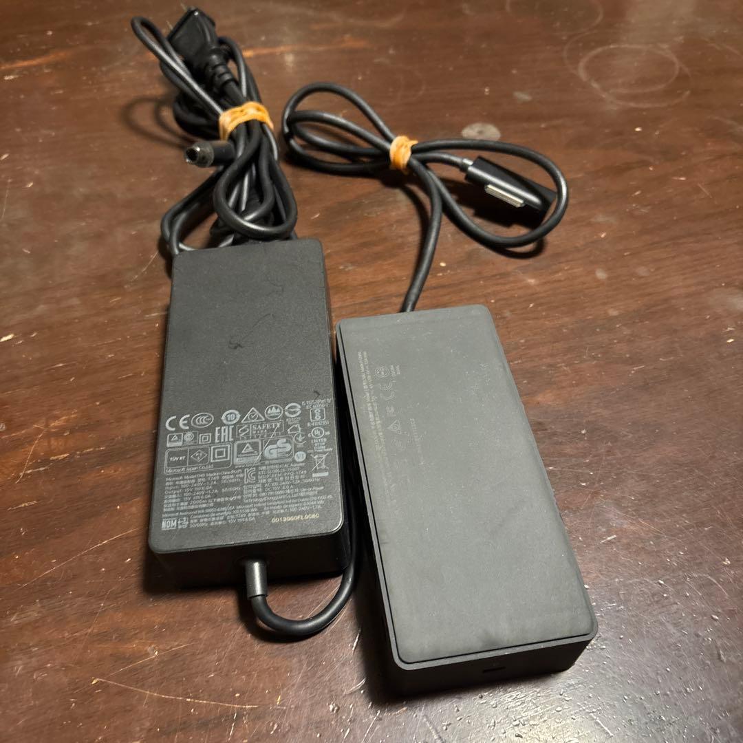 Windowsタブレット本体 Surface Pro5 2.6GHz/12.3 8GB SSD256GB