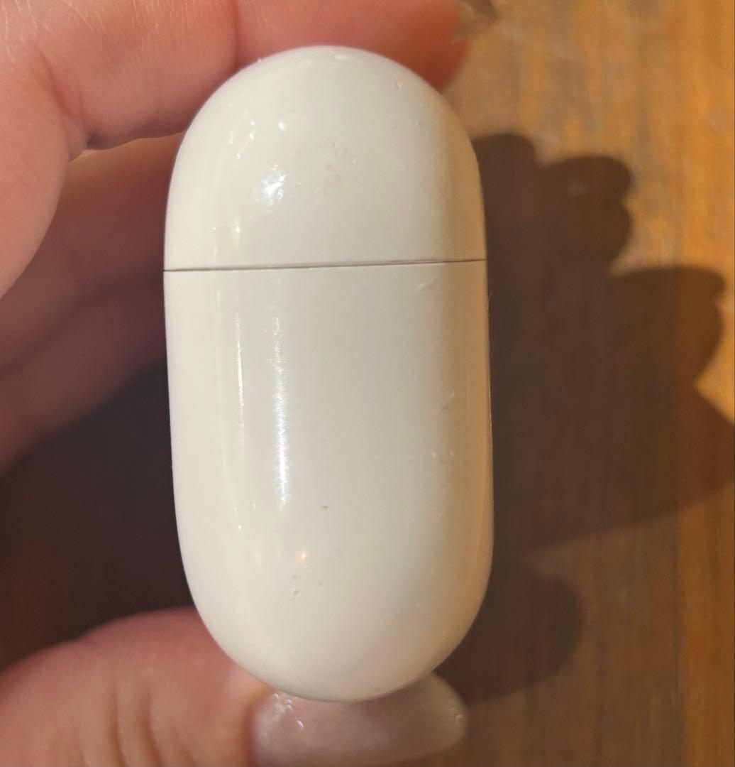 【Apple】AirPodsPro 第2世代 ライトニング 本体のみ初期化済