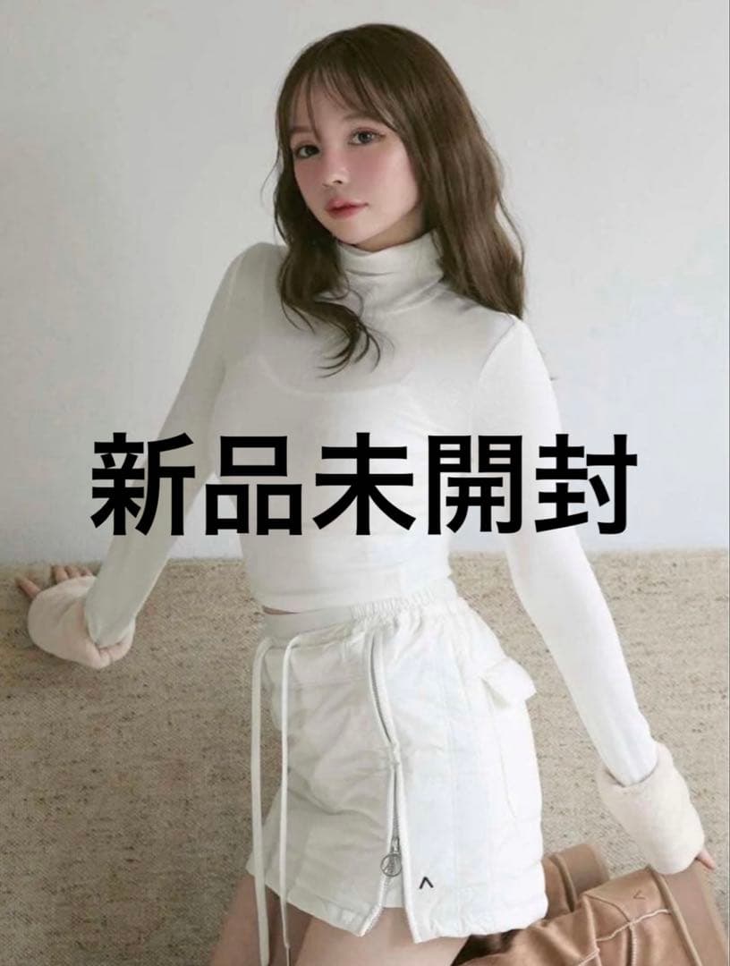 【新品未開封】andmary Doggy fur tops beige