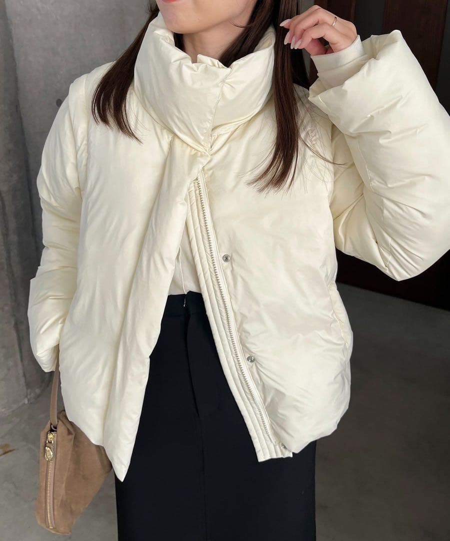 新品　CAPRICIEUX LE'MAGE 2WAY中綿パフジャケット　ベスト