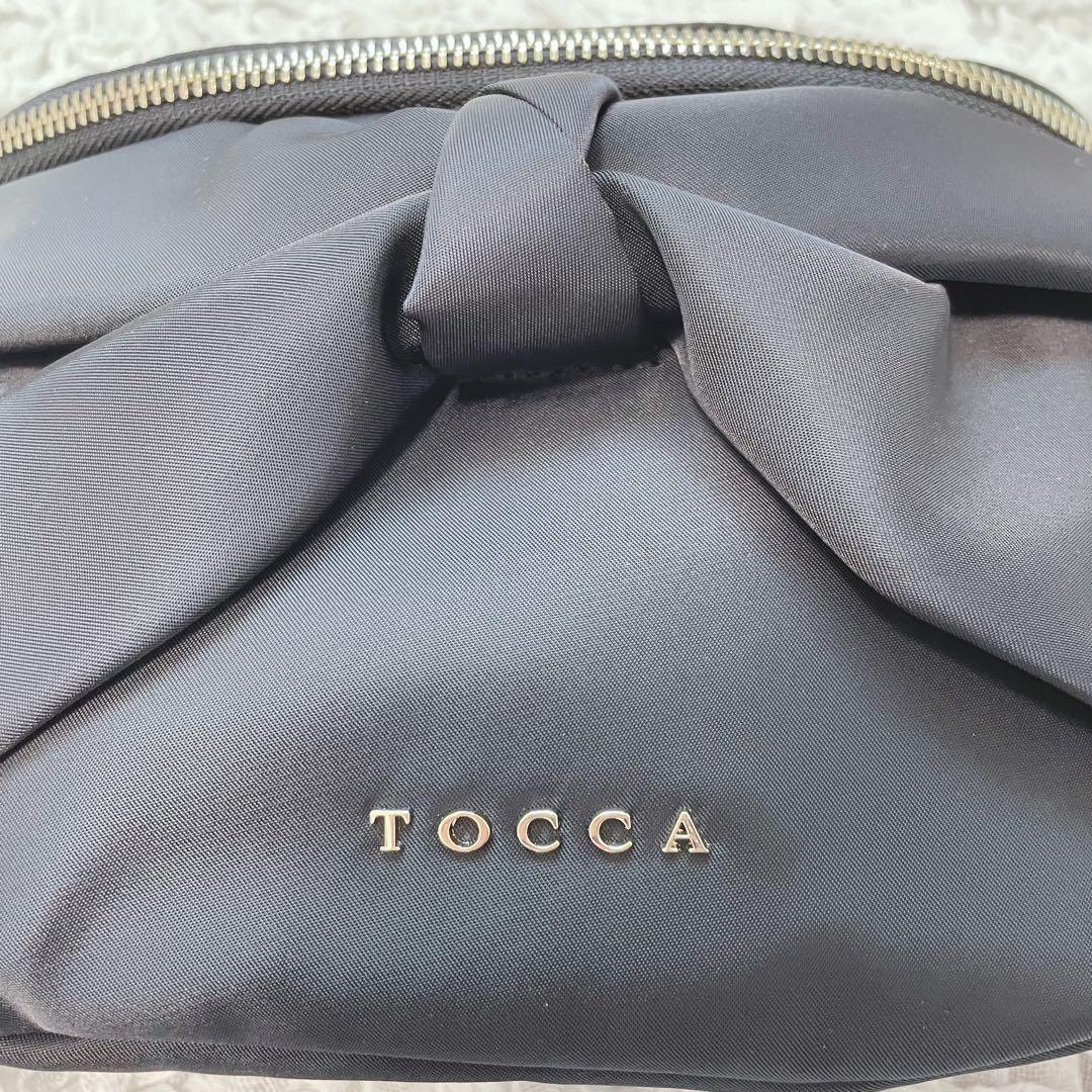 未使用級✨TOCCA トッカ　RIBBON KNOT BODY BAG ブラック