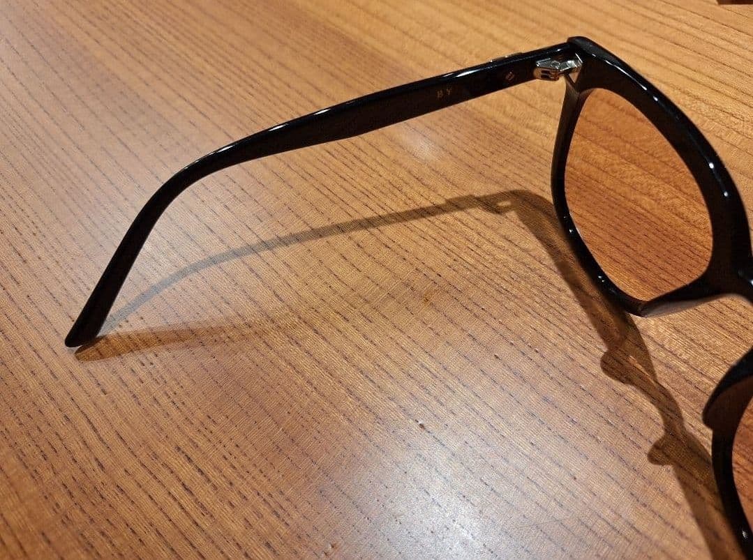 GENTLE MONSTER By ブラック ブラウン