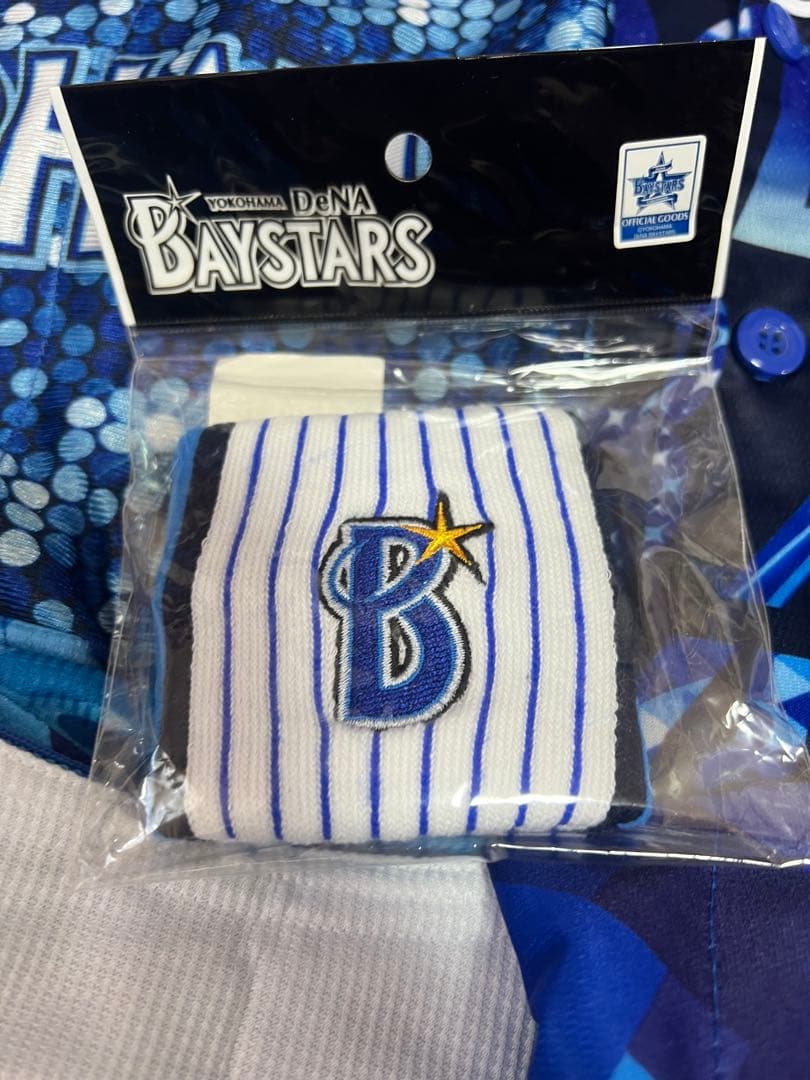 美品 横浜Denaベイスターズ ユニフォーム27枚＆Tシャツ＆リストバンドセット