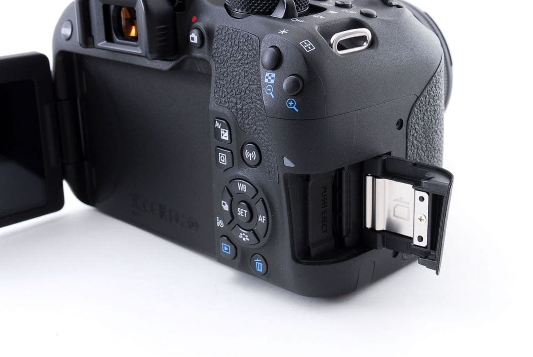 Canon EOS Kiss X9i ＆　Canon EF 28-80㎜