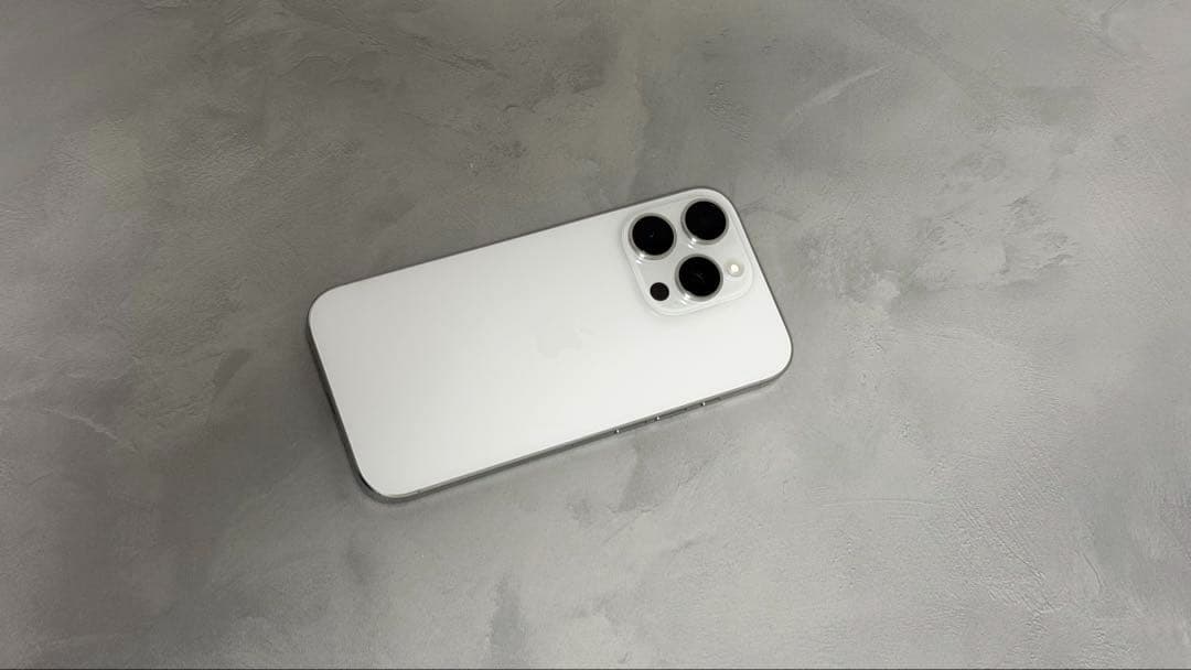 iPhone 16 Pro 512GB 画面割れ