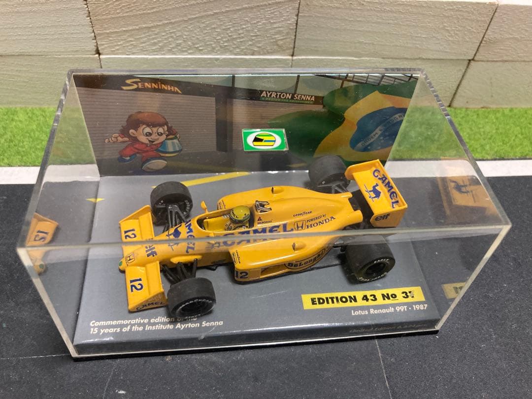 ミニチャンプス(キャメル仕様)‼️ロータスホンダ99T アイルトンセナ
