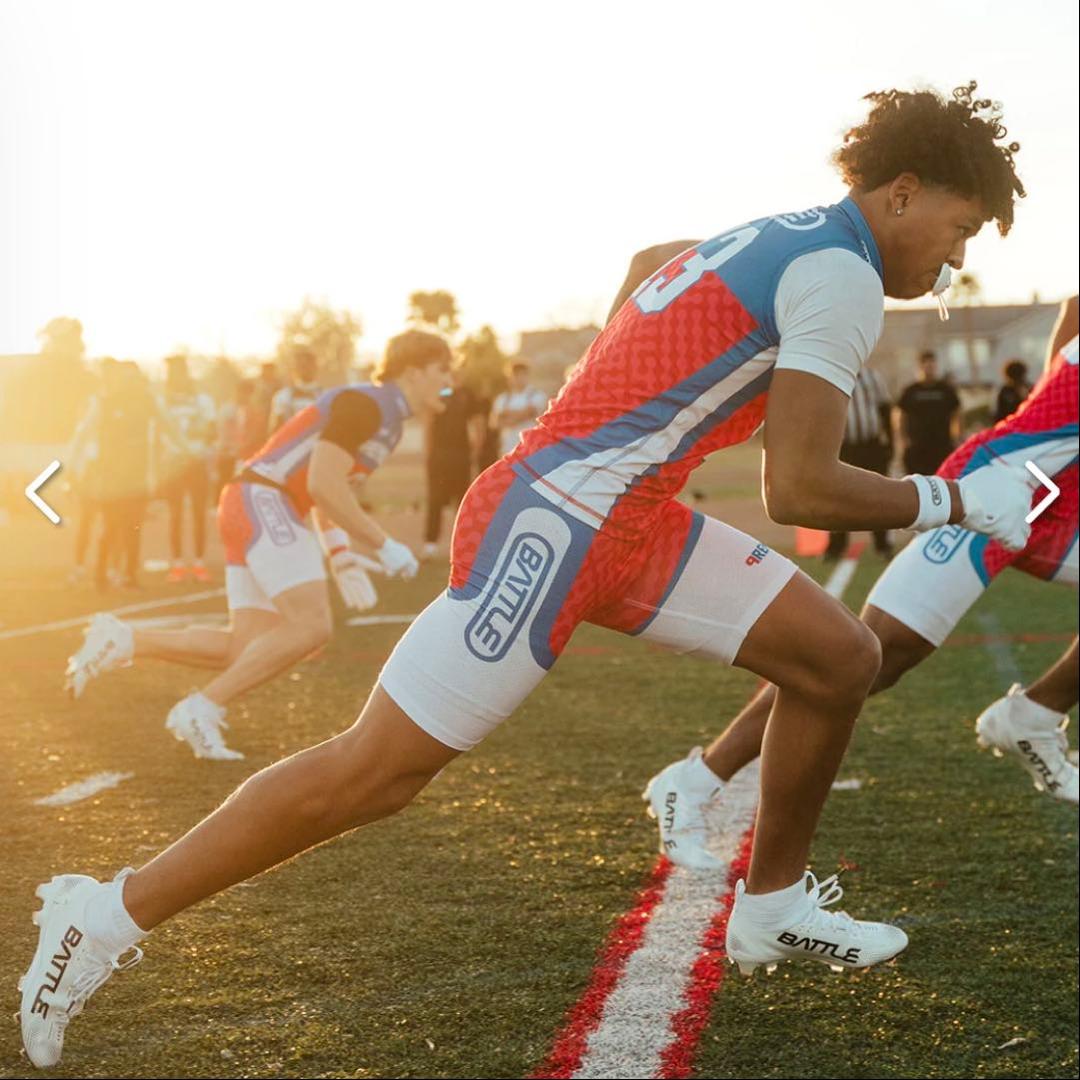 BATTLE ASTROFLY ホワイト アメフト スパイク 29cm 12