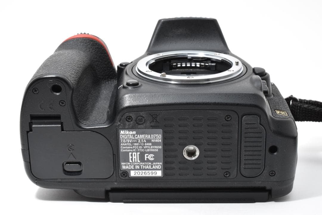 【美品】Nikon ニコン D750 デジタルカメラ