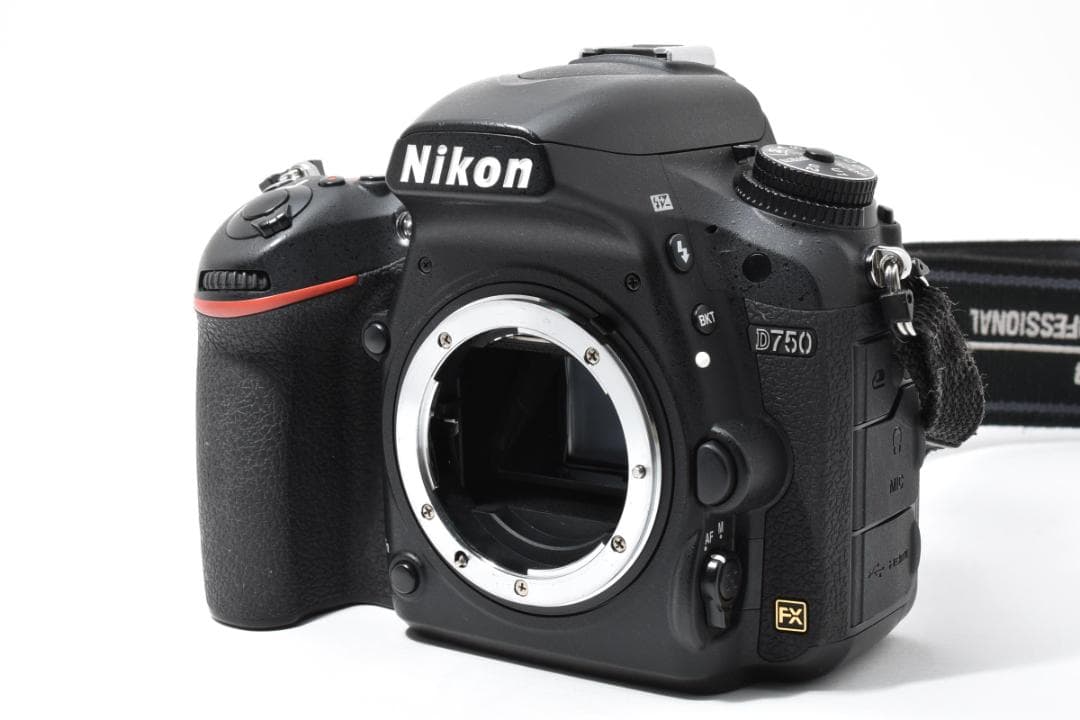 【美品】Nikon ニコン D750 デジタルカメラ