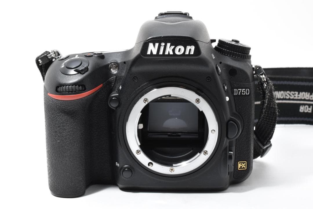 【美品】Nikon ニコン D750 デジタルカメラ