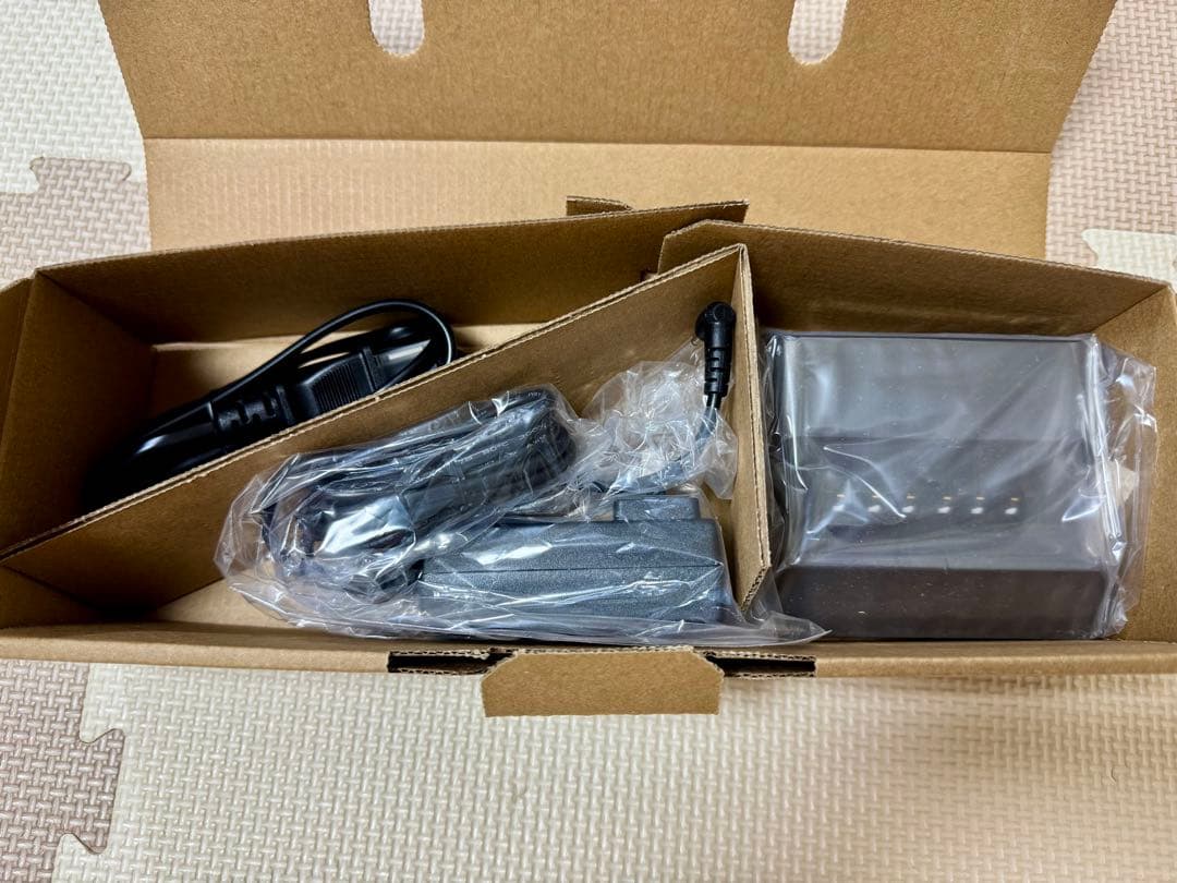 未使用パナソニックポータブルテレビUN-15LD12H [15V型 /防水対応