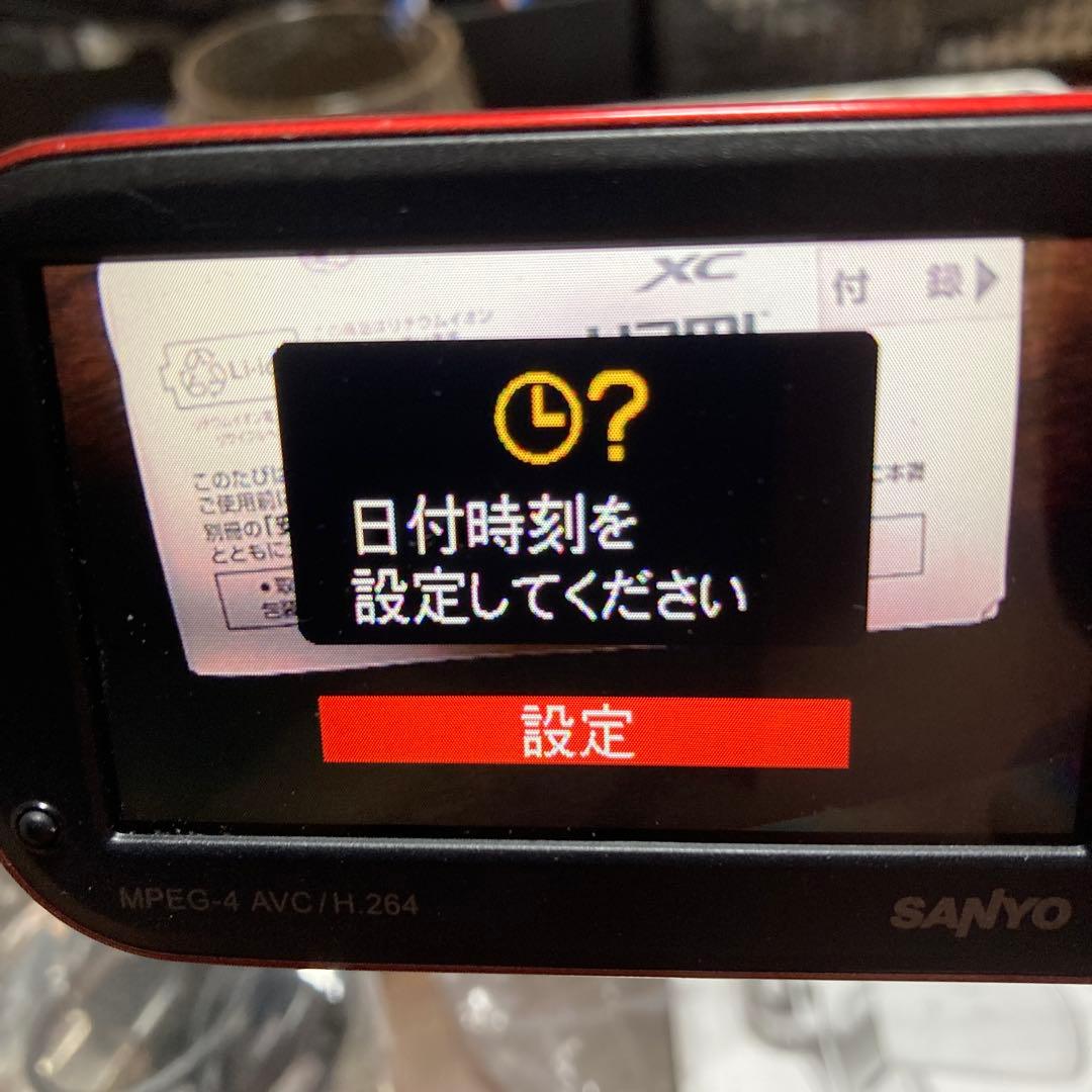 (美品)SANYO デジタルムービーカメラ Xacti CG100 レッド
