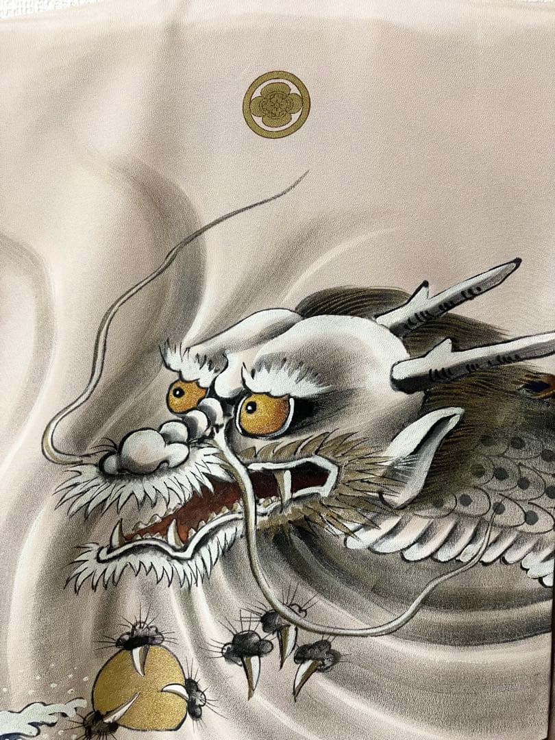 産着　手描き　龍　薄ベージュ　正絹