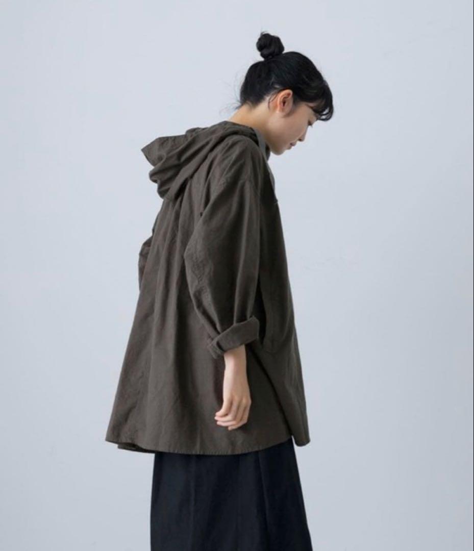 【新品未使用】かぐれ　フーディーチュニック　フーディチュニック　プルオーバー