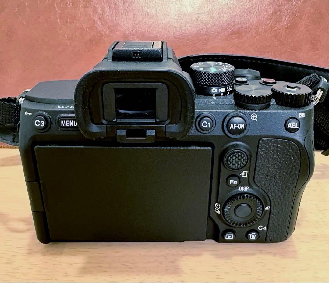 極美品SONY α7IV ILCE-7M4 シャッター数 約6800回