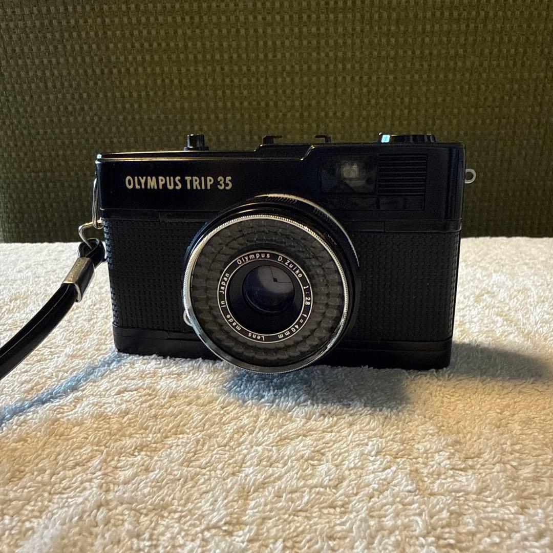 Olympus Trip 35 ブラック コンパクトカメラ