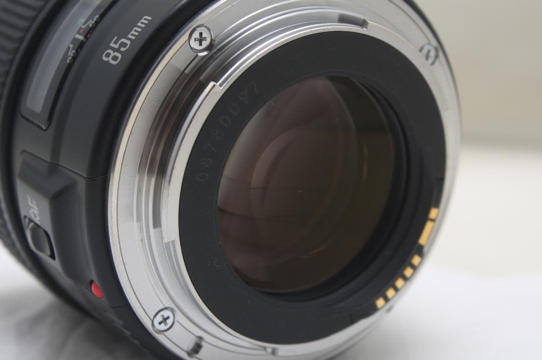 キヤノン EF 85mm F1.8 USM 0097