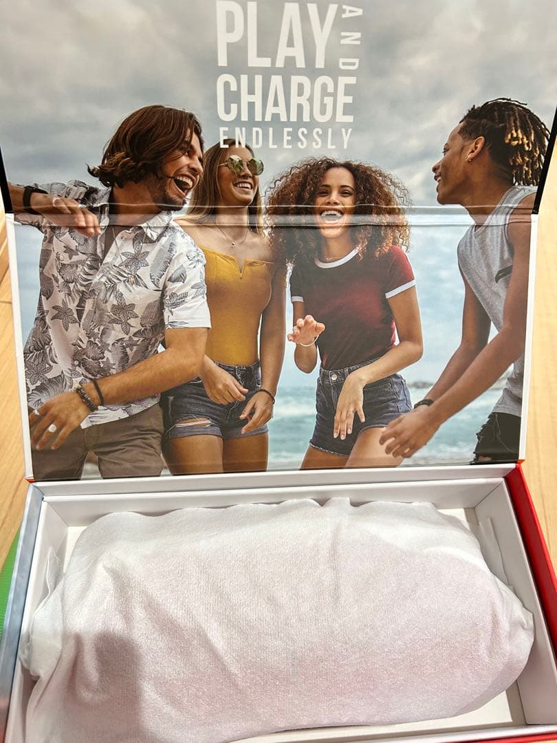 美品　箱付き　JBL Charge 5 ワイヤレススピーカー レッド