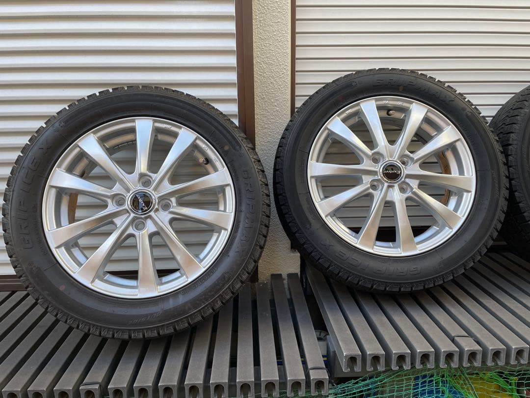 ダイハツ　タフト用15インチ スタッドレスタイヤ&ホイールセット 4本