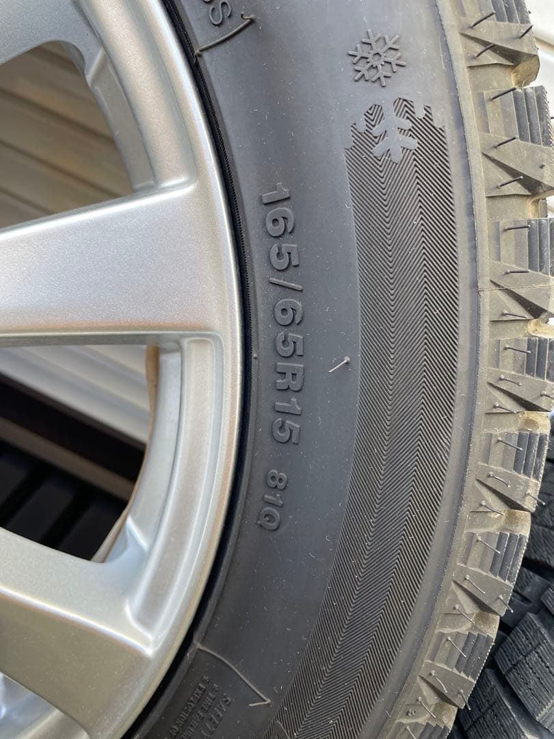 ダイハツ　タフト用15インチ スタッドレスタイヤ&ホイールセット 4本